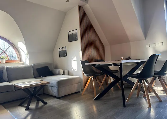 San Marino * זקופאנה